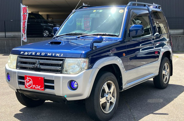 mitsubishi_pajero_mini_img