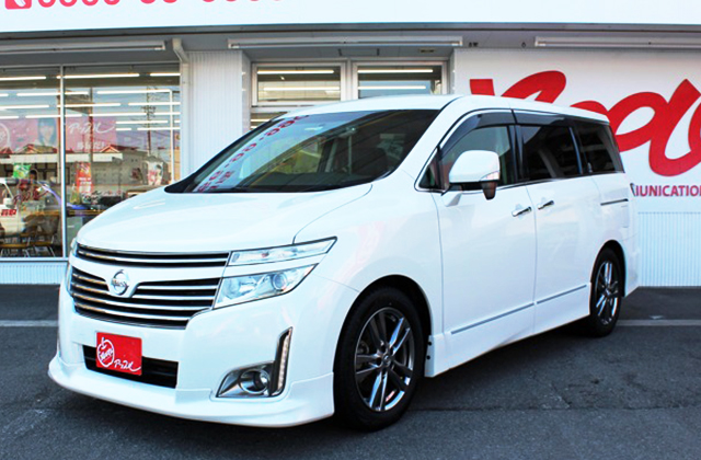 nissan_elgrand_img