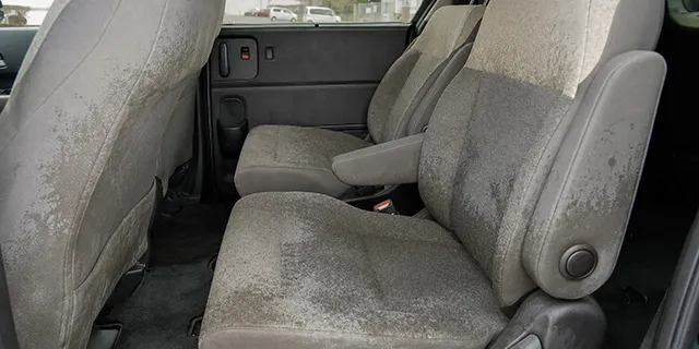 冠水車（水没車）の見分け方