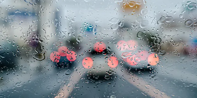 梅雨時期は本当に車が売れにくいのか? sub01