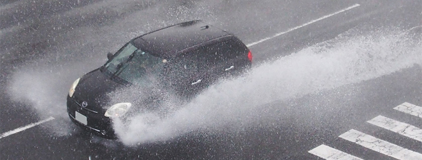 道路が冠水している際の運転方法