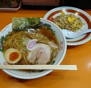 中古車販売 中古車買取 アップル