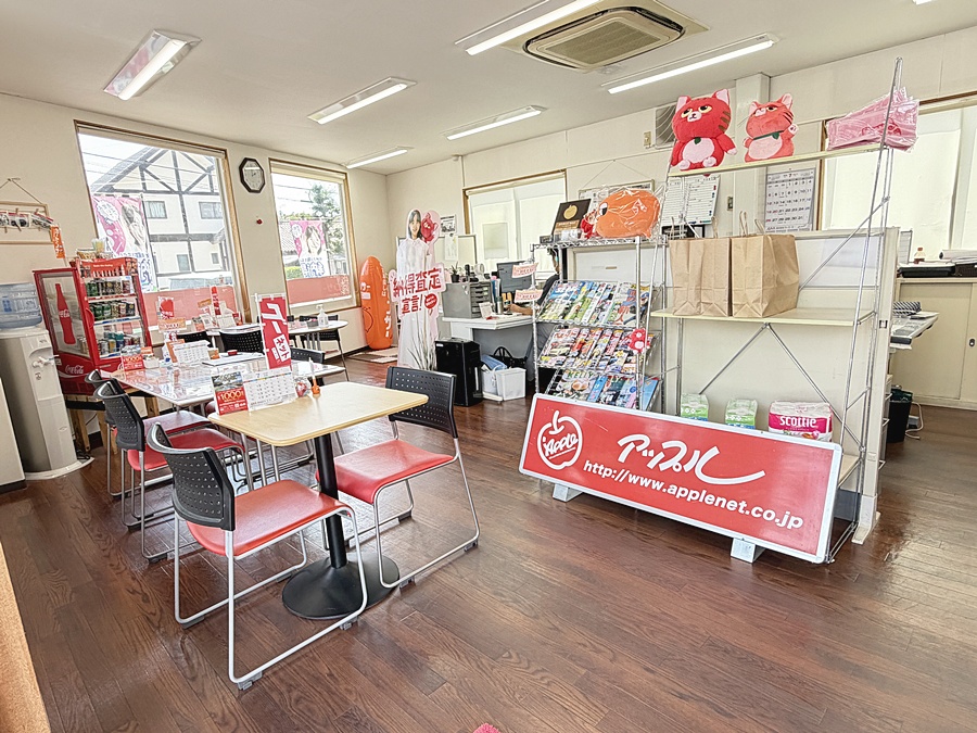 車査定のご相談は、shikuname2のアップル瀬戸店で！専門スタッフが丁寧に対応します。