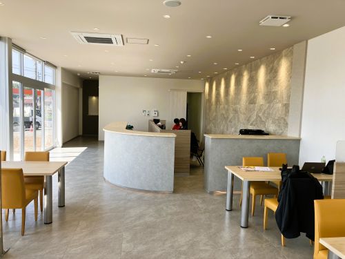 shikuname3で車買取を検討中の方、アップル各務原店での査定をお試しください。無料査定実施中！