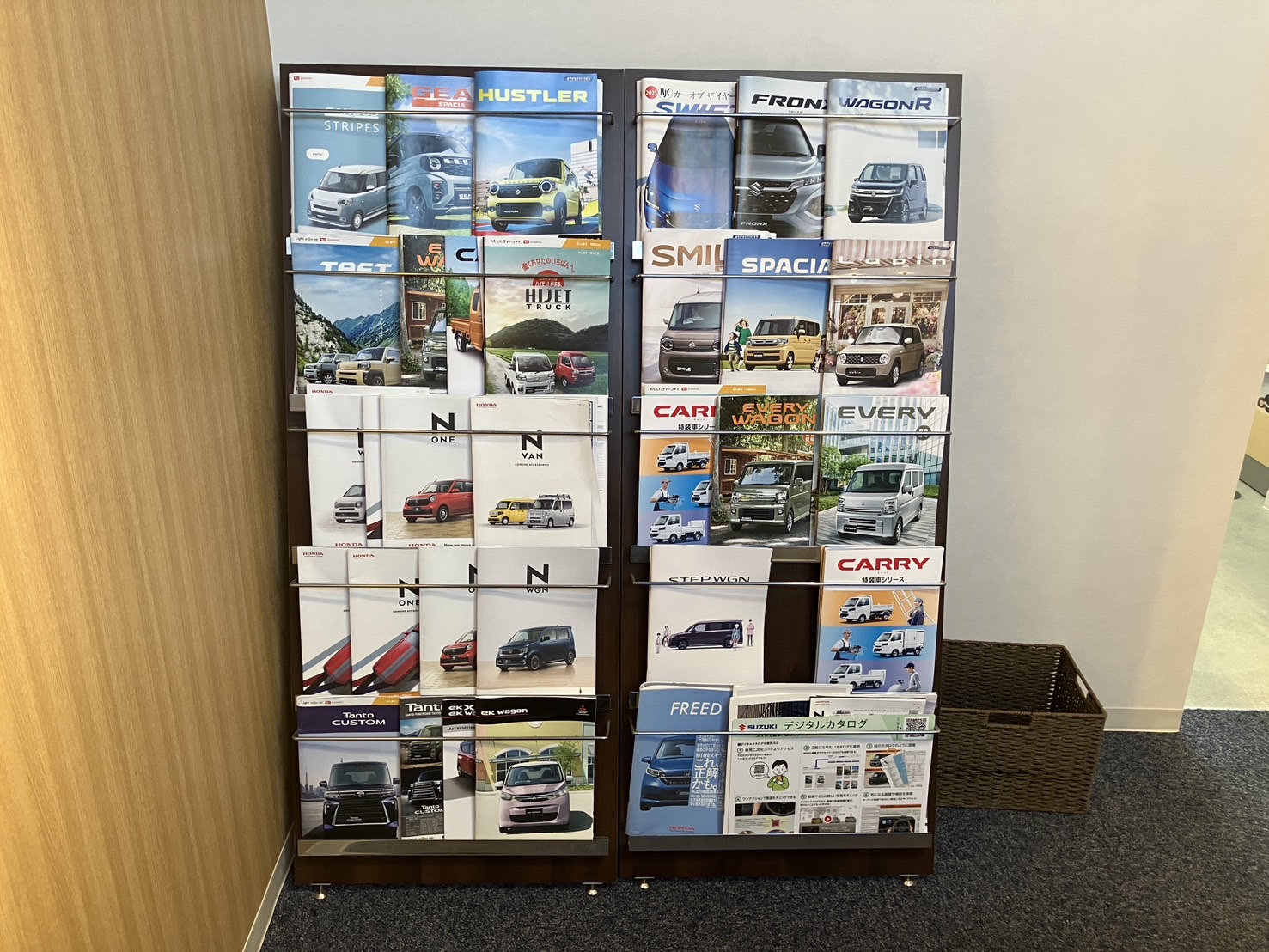 shikuname4のアップル伊那インター店で、あなたの車を簡単に査定してみませんか？お気軽にご来店ください。