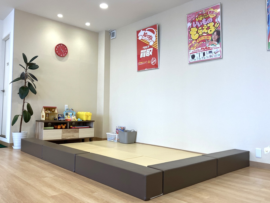 アップル大津店では、車買取・査定がスピーディーで安心。shikuname5での査定ならぜひお越しください！