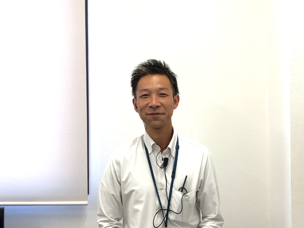 店長　白倉 拓磨