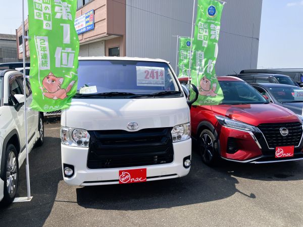 車査定のご相談は、shikuname2のアップル福岡久留米店で！専門スタッフが丁寧に対応します。