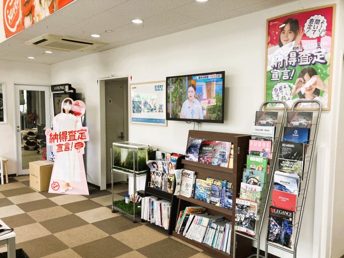 shikuname4のアップル福岡南バイパス店で、あなたの車を簡単に査定してみませんか？お気軽にご来店ください。
