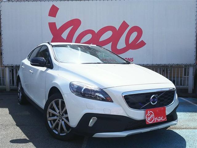 ボルボ ボルボv40クロスカントリー T5 Awd Se 4wd 16 パール 中古車情報 中古車買取 中古車査定のアップル