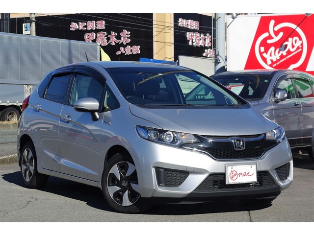 ホンダ フィット 1 5ハイブリッドlパッケージ 16 シルバー 中古車情報 中古車買取 中古車査定のアップル