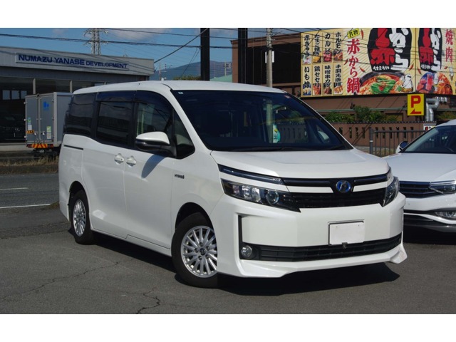 ヴォクシー  2016