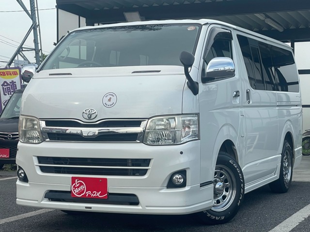 レジアスエース  2011