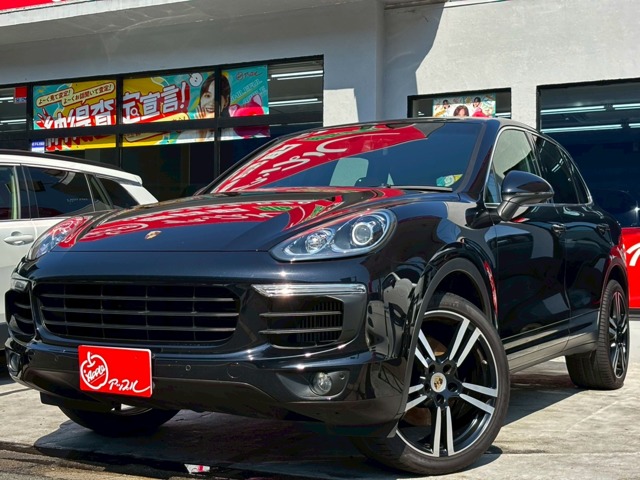 ポルシェカイエン  2015